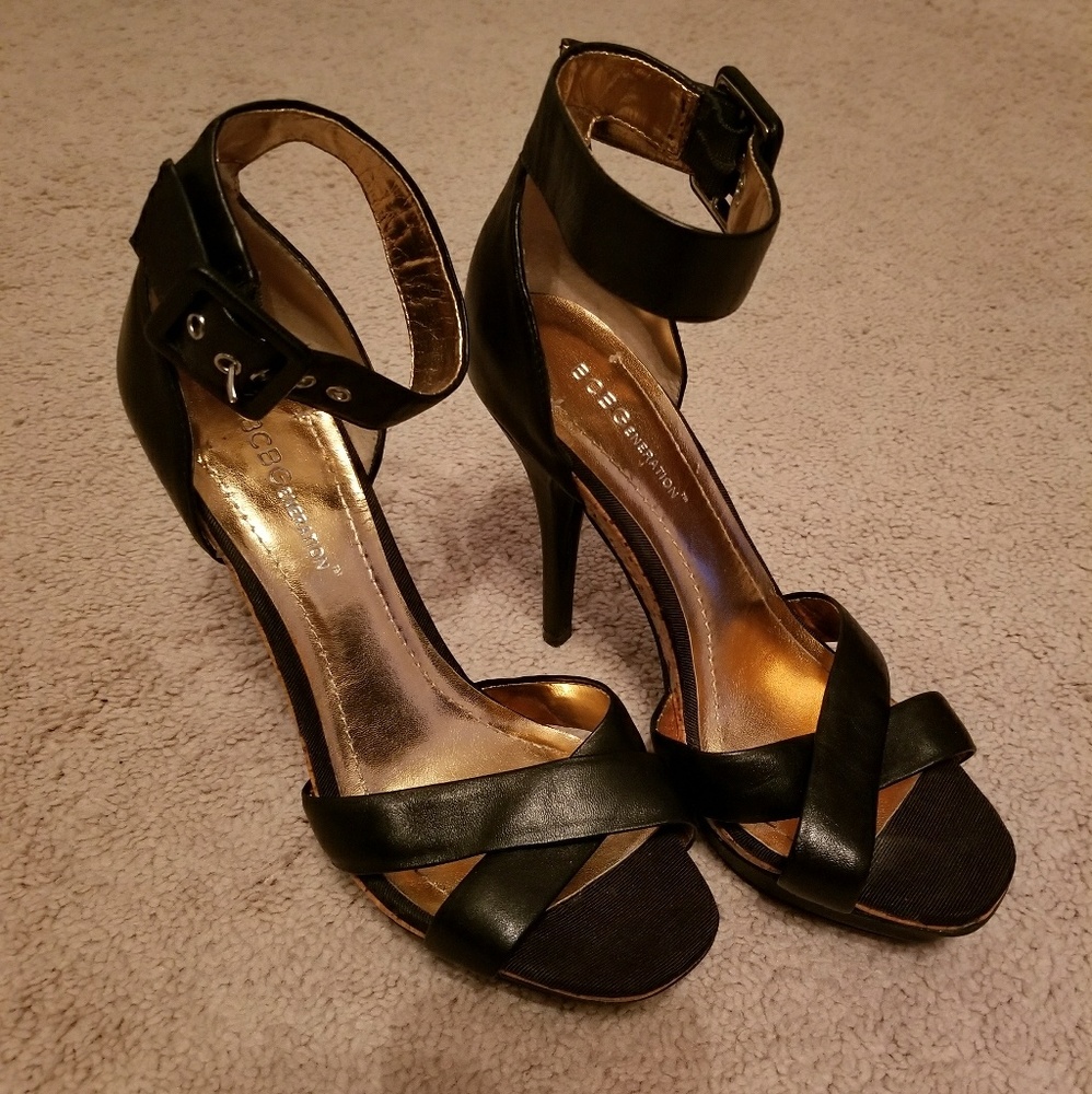 New BCBG Generation Sandals